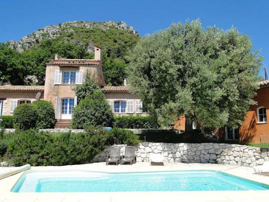 Villa Aurabelle Fuer Familien Und Geniesser Der Cote D'Azur Vence Exterior photo