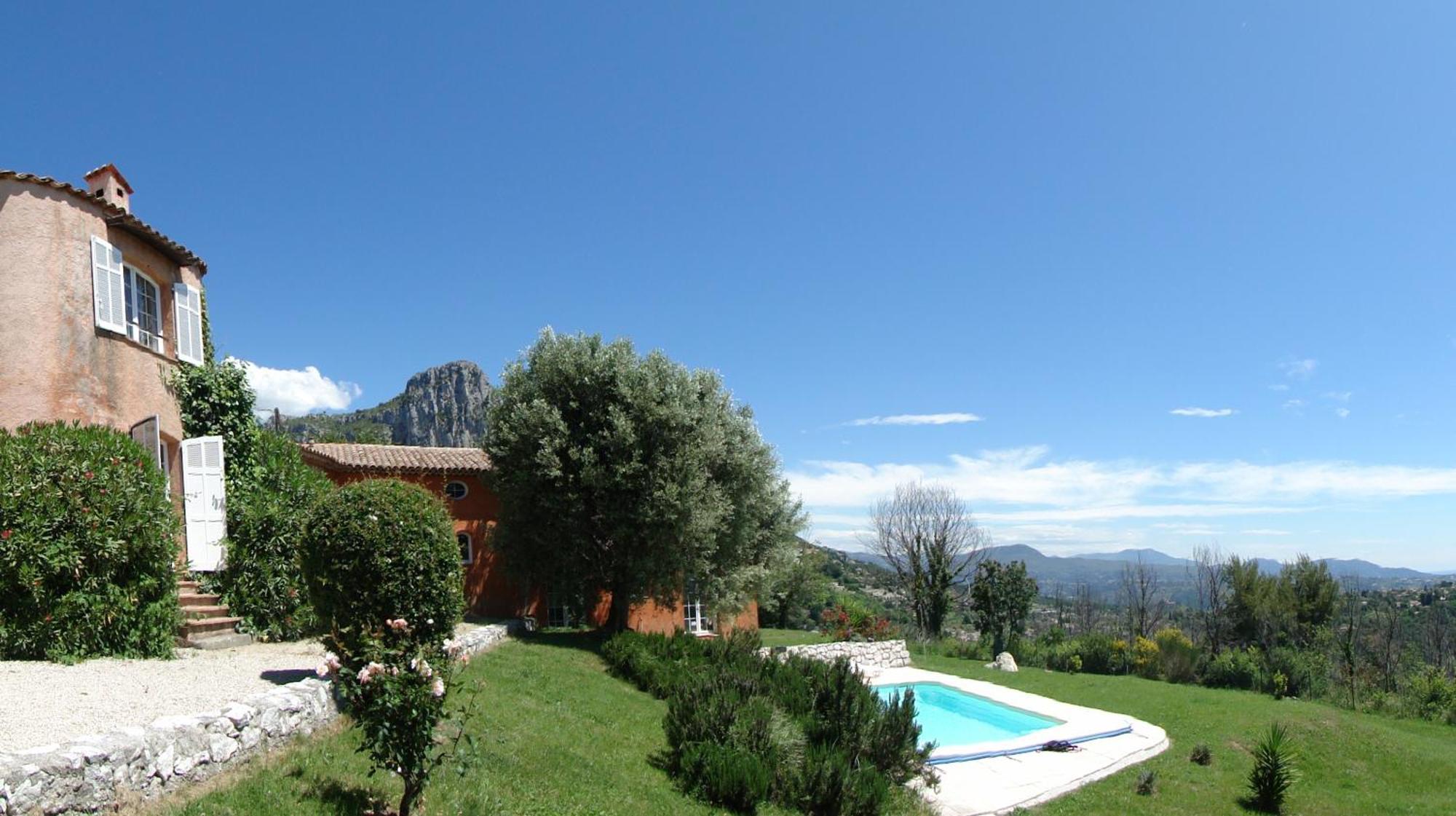 Villa Aurabelle Fuer Familien Und Geniesser Der Cote D'Azur Vence Exterior photo