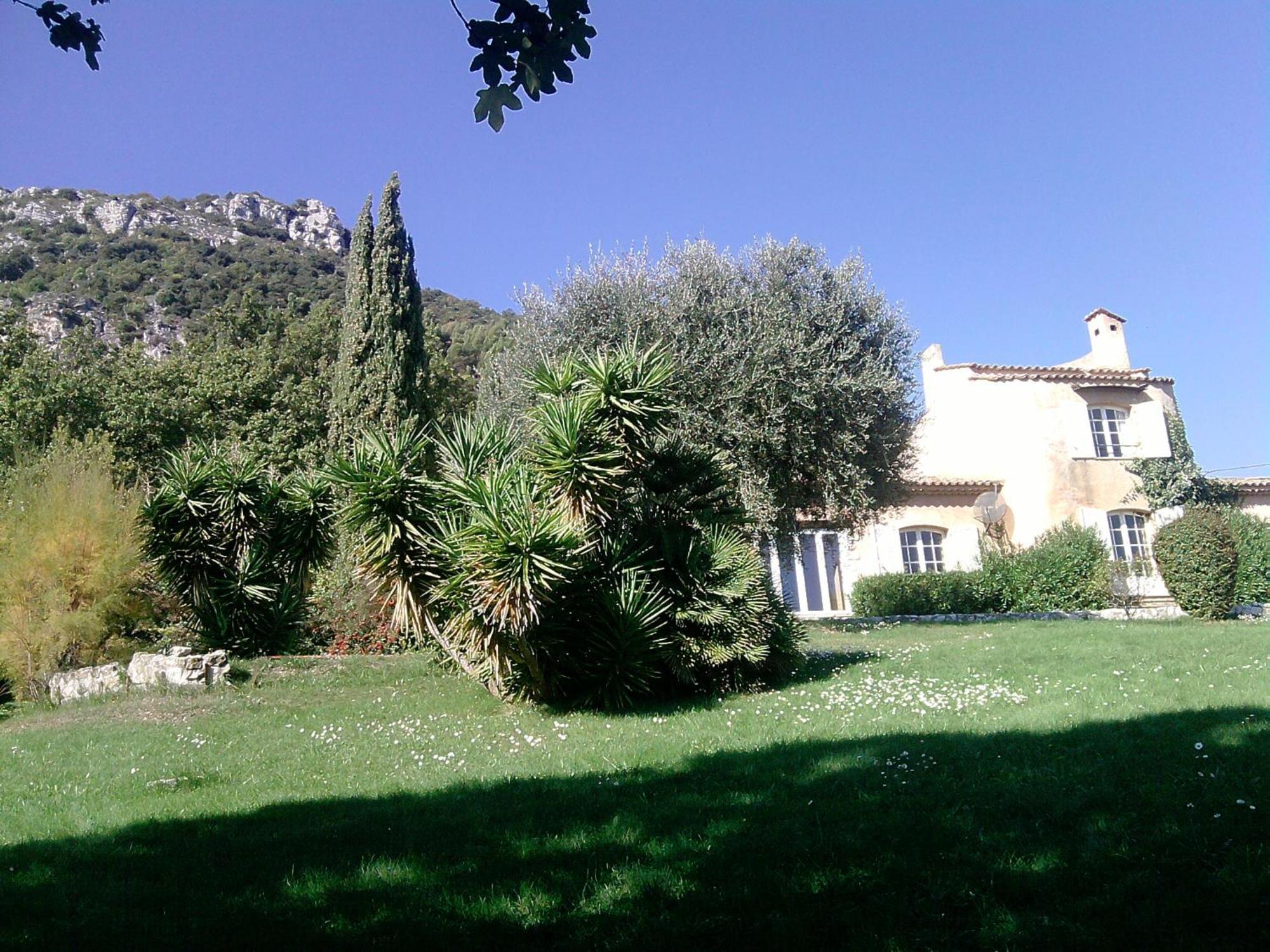 Villa Aurabelle Fuer Familien Und Geniesser Der Cote D'Azur Vence Exterior photo