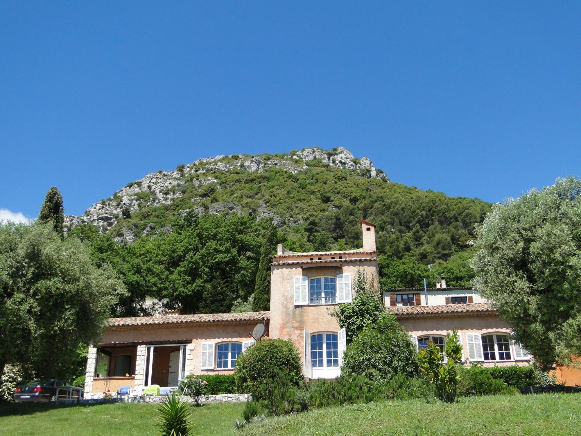 Villa Aurabelle Fuer Familien Und Geniesser Der Cote D'Azur Vence Exterior photo