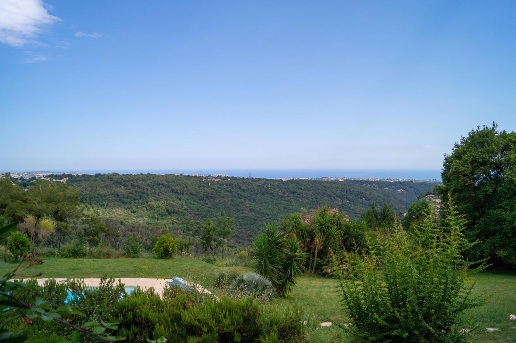 Villa Aurabelle Fuer Familien Und Geniesser Der Cote D'Azur Vence Exterior photo